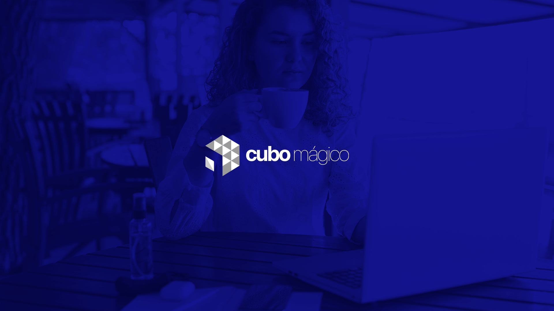 CUBO (12) CUBO (12)
