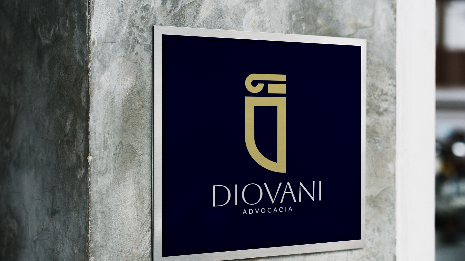DIOVANI (3) DIOVANI (3)